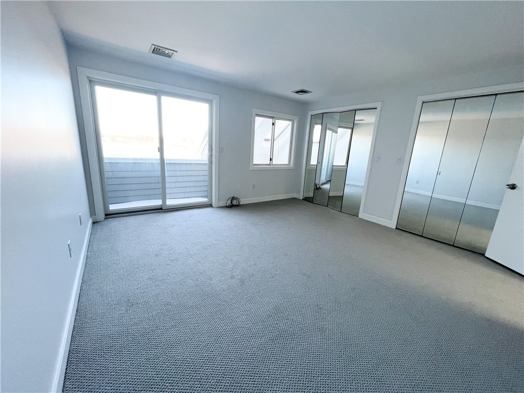 9 Poppasquash Road Bristol, RI 02809 - Photo 9 of 36