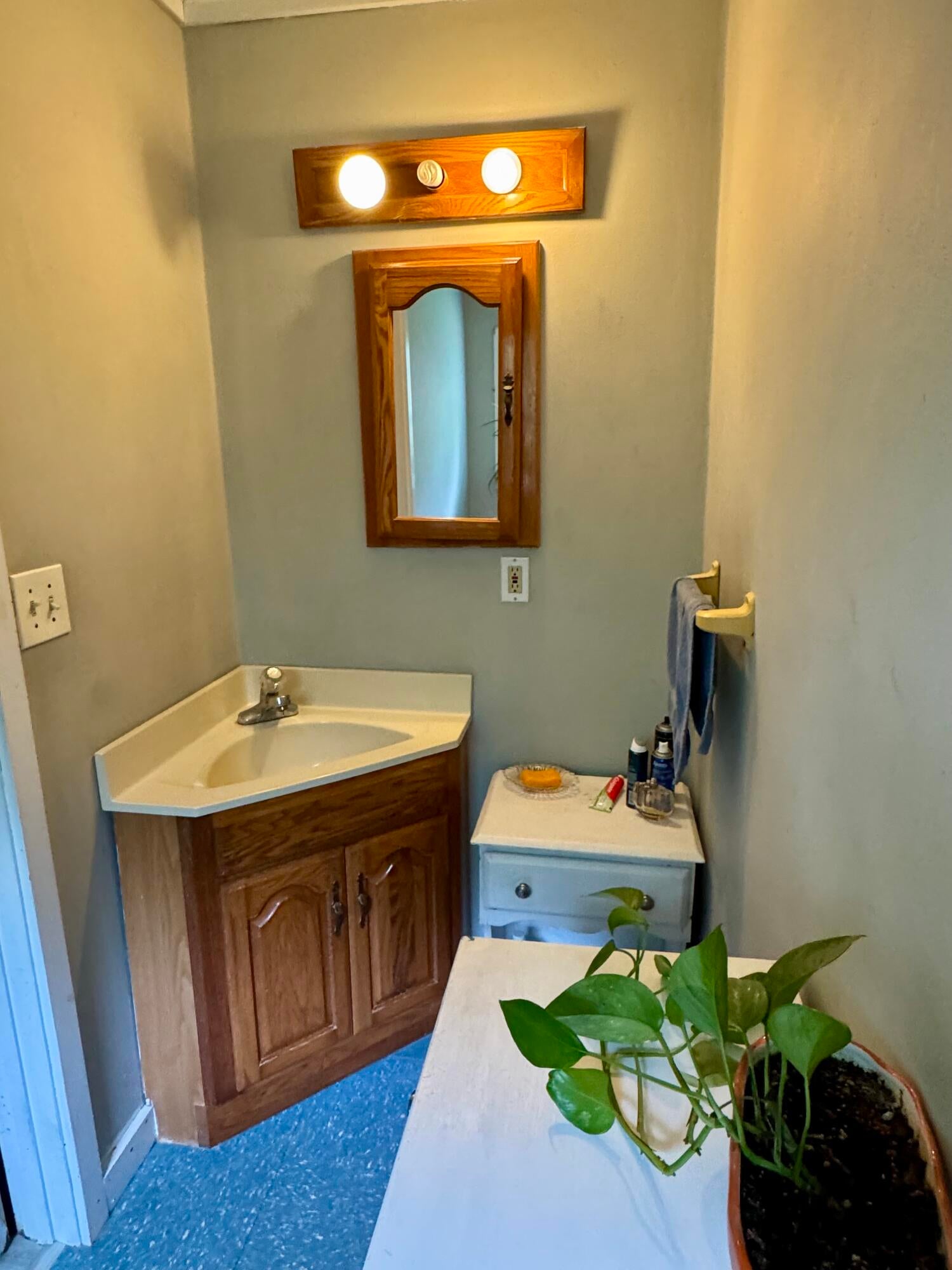 554 St Johns Road Champlain, NY 12919 - Photo 9 of 28 Gallery Image 9