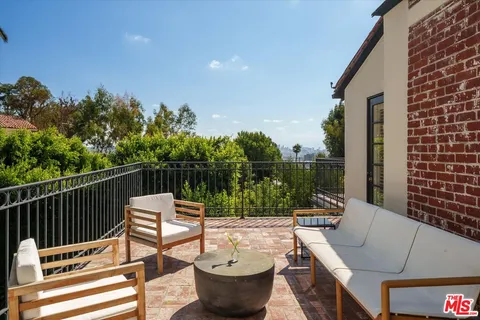 $4,495,000 | 7064 La Presa Drive, Los Angeles, CA 90068