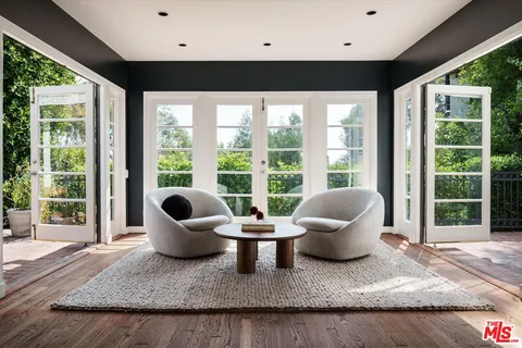 $4,495,000 | 7064 La Presa Drive, Los Angeles, CA 90068