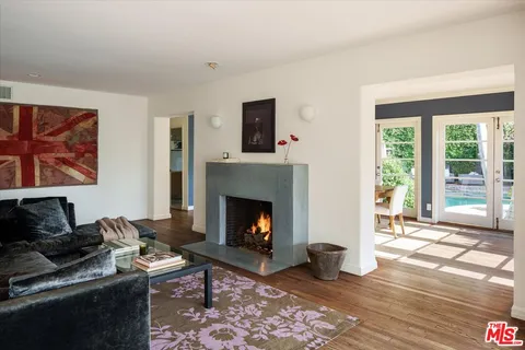 $4,495,000 | 7064 La Presa Drive, Los Angeles, CA 90068