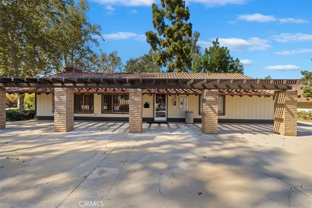 2850 Monroe Street Riverside, CA 92504 - Photo 15 of 23 a view of a backyard
