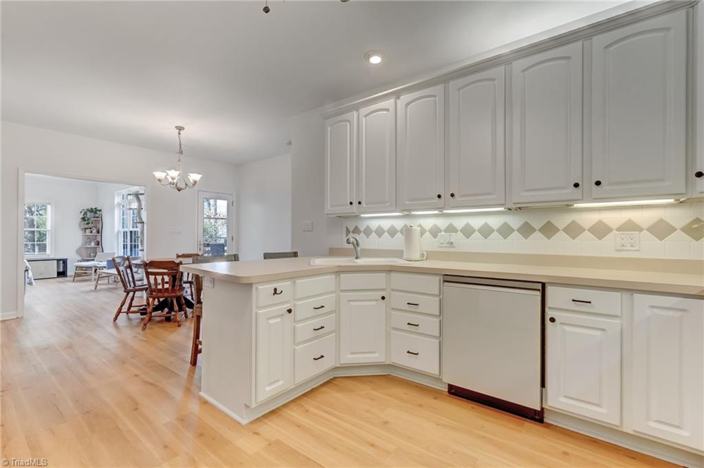 5541 Louis Sells Road Kernersville, NC 27284 - Photo 19 of 38