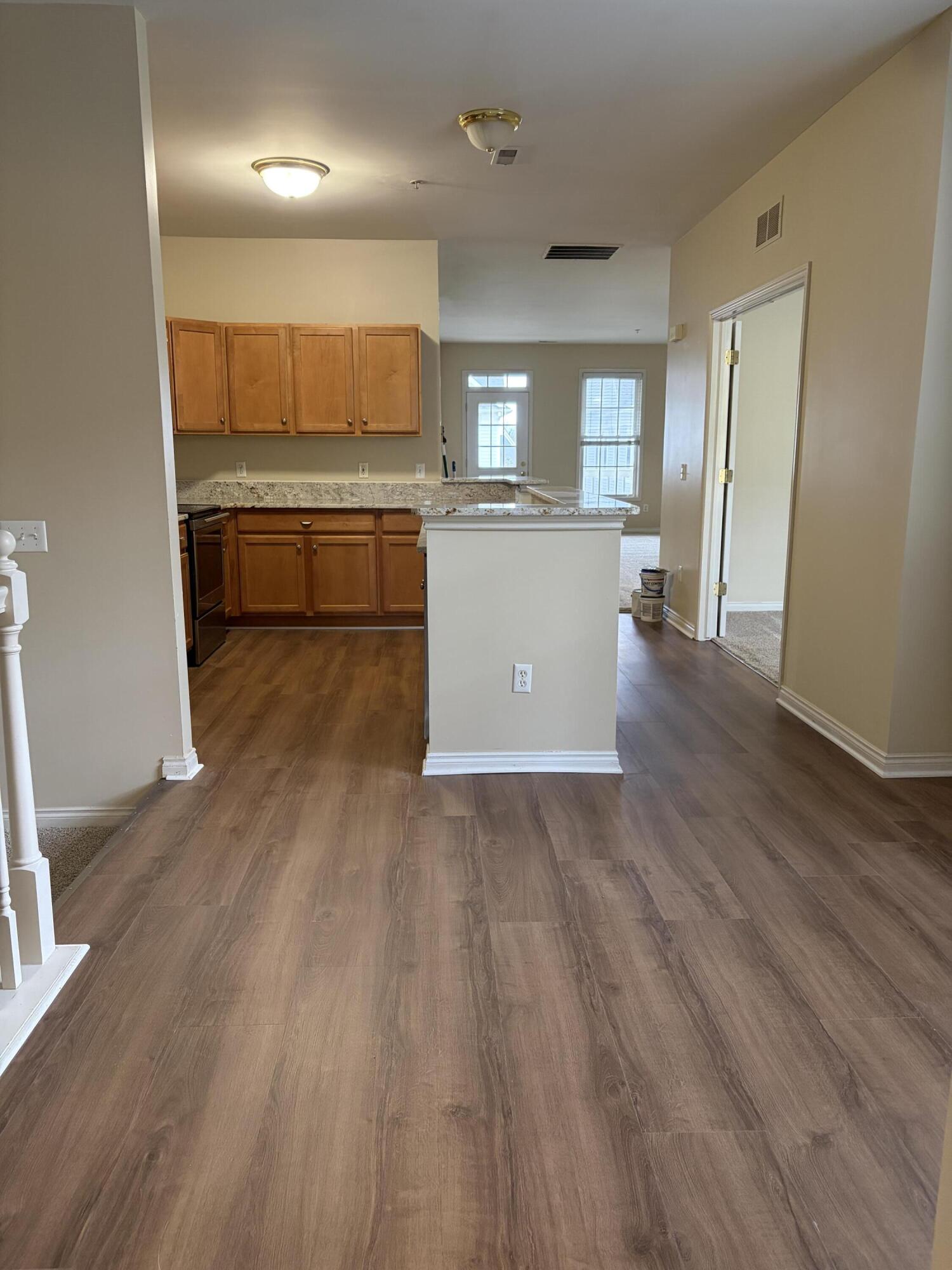 534 Constitution Street, Unit 42 Canton, MI 48188 - Photo 12 of 24 IMG_2913