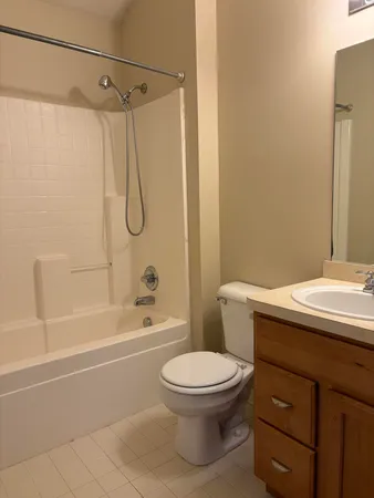 $2,100 | 534 Constitution Street, Unit 42, Canton, MI 48188