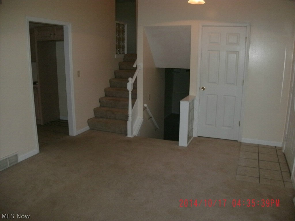 6643 East Calla Road New Middletown, OH 44442 - Photo 3 of 8 Gallery Image 3