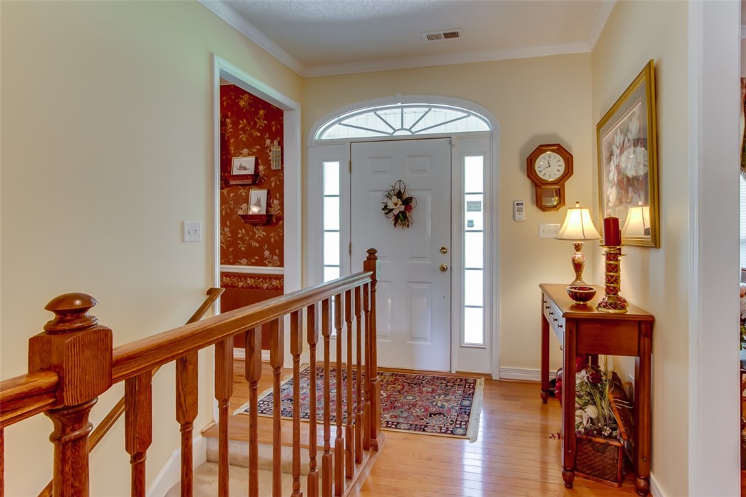 116 Plantation Point, Unit POINTE Anderson, SC 29625 - Photo 3 of 42 Gallery Image 3