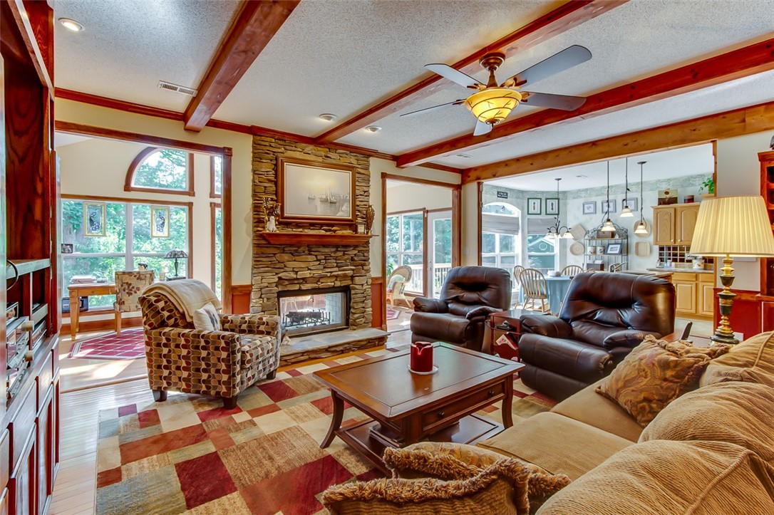 116 Plantation Point, Unit POINTE Anderson, SC 29625 - Photo 6 of 42 Gallery Image 6