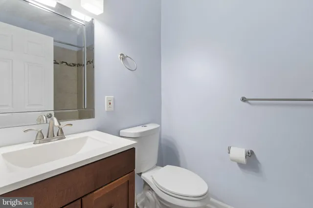 $1,900 | 11 North Glover Street, Baltimore, MD 21224