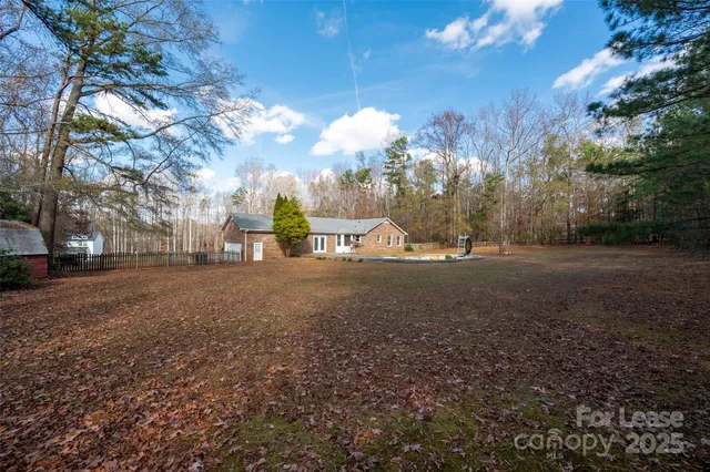 a view of outdoor space with city view