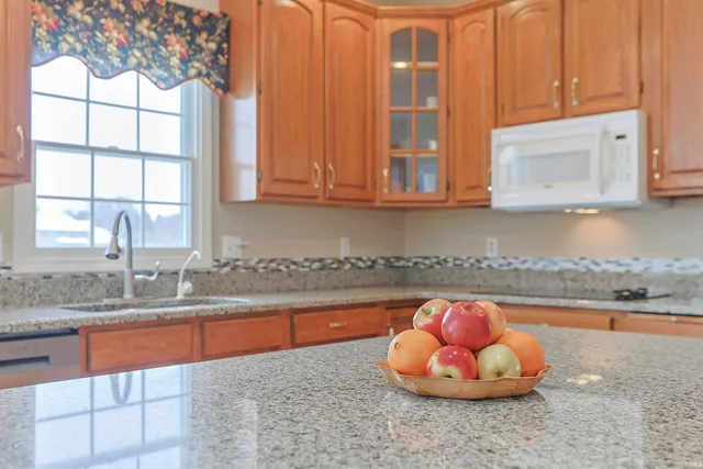 $730,000 | 50876 Stone Hill Court, Granger, IN 46530