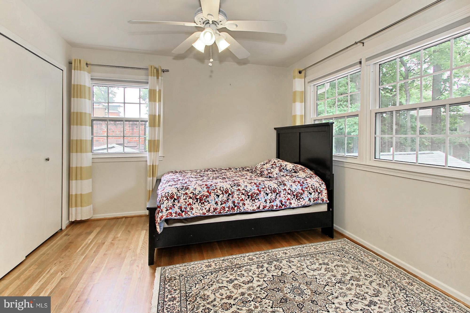 6705 Norview Court Springfield, VA 22152 - Photo 23 of 30 Bedroom