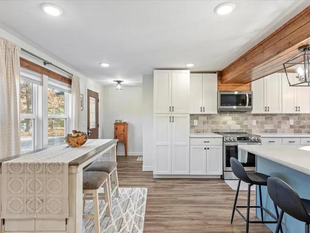 $485,000 | 5335 Pine Beach Road, Brainerd, MN 56401