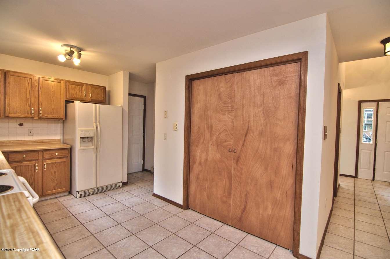 8162 Mayfair Road Tobyhanna, PA 18466 - Photo 13 of 45 Photo 14