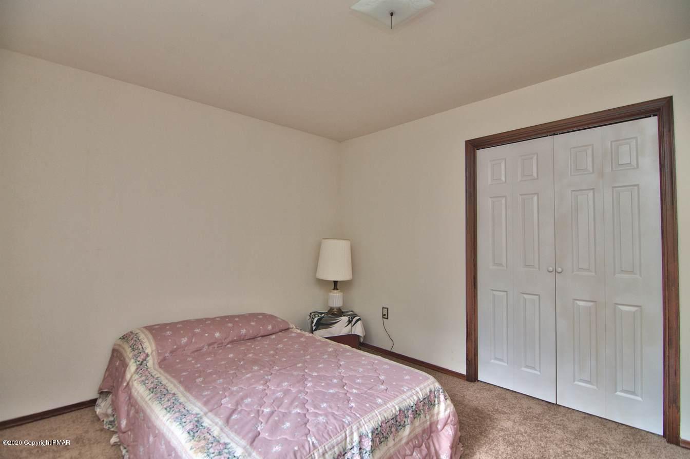8162 Mayfair Road Tobyhanna, PA 18466 - Photo 38 of 45 Photo 40