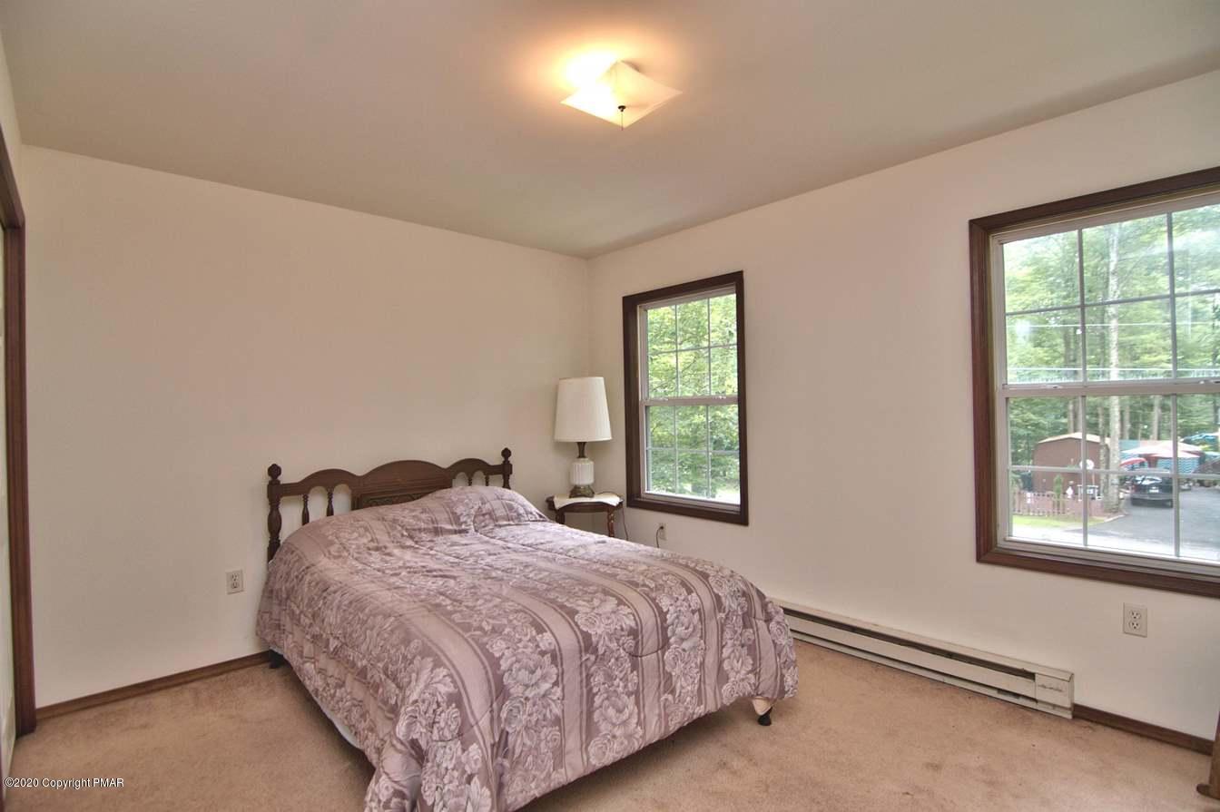 8162 Mayfair Road Tobyhanna, PA 18466 - Photo 39 of 45 Photo 41
