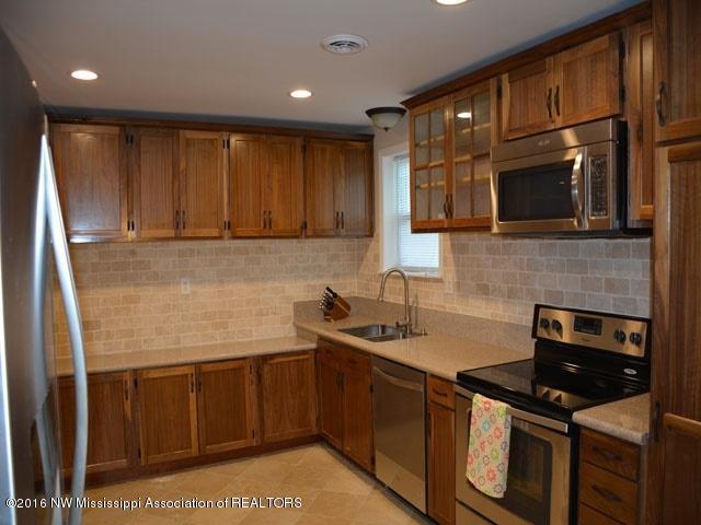 1788 Getwell Road Nesbit, MS 38651 - Photo 2 of 5 1788 Getwell Rd