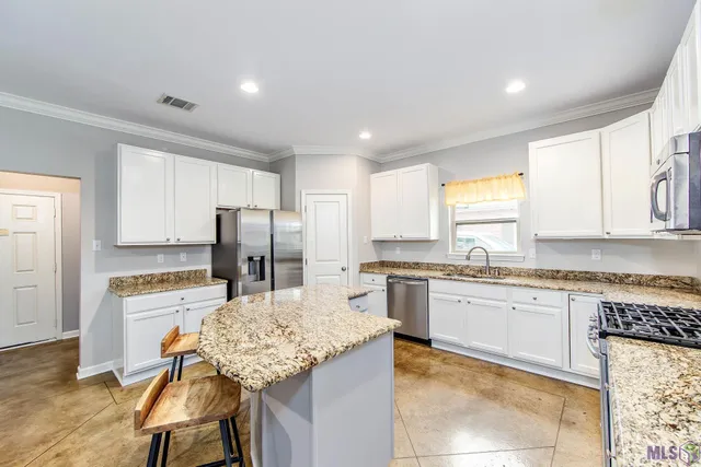 $574,500 | 256 Riverwood Drive, Houma, LA 70360