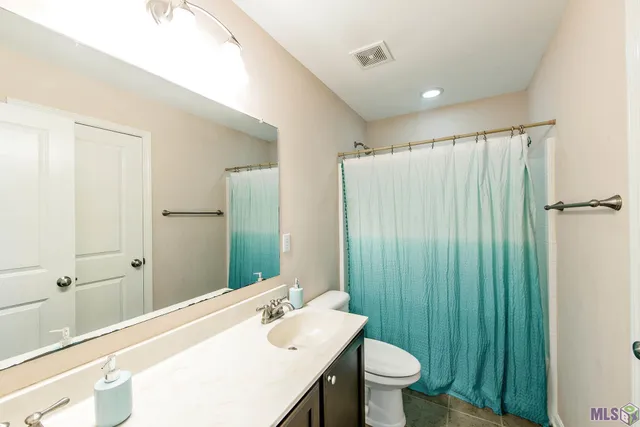 $574,500 | 256 Riverwood Drive, Houma, LA 70360