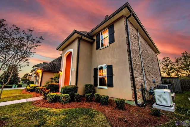 $574,500 | 256 Riverwood Drive, Houma, LA 70360