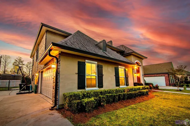 $574,500 | 256 Riverwood Drive, Houma, LA 70360
