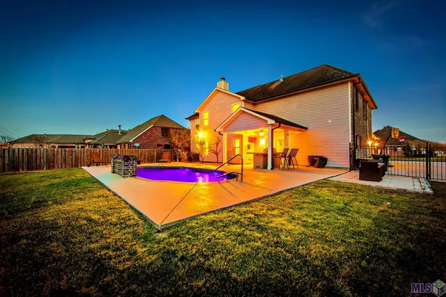 $574,500 | 256 Riverwood Drive, Houma, LA 70360