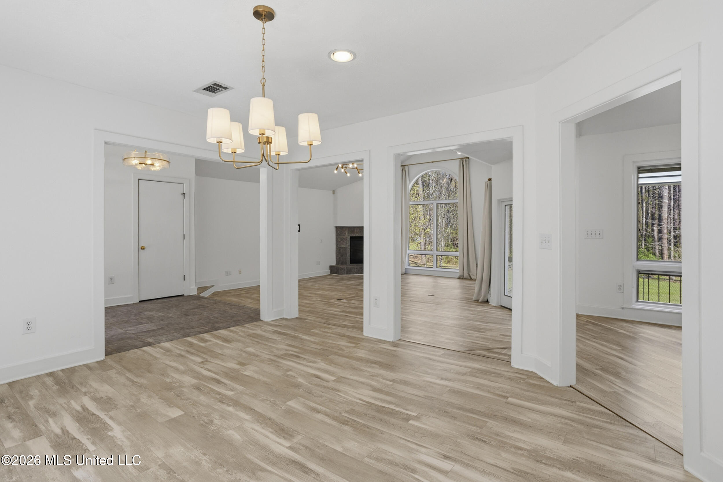 321 Louis Lane Brandon, MS 39047 - Photo 17 of 49 321 louis lane-9