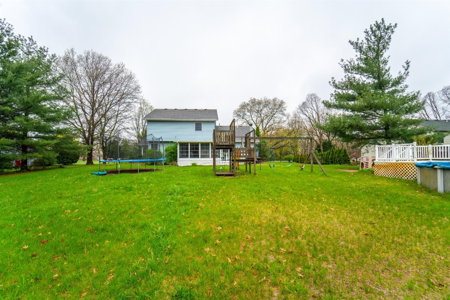 11167 Sandpiper Street Demotte, IN 46310 - Photo 33 of 33 1500x1000