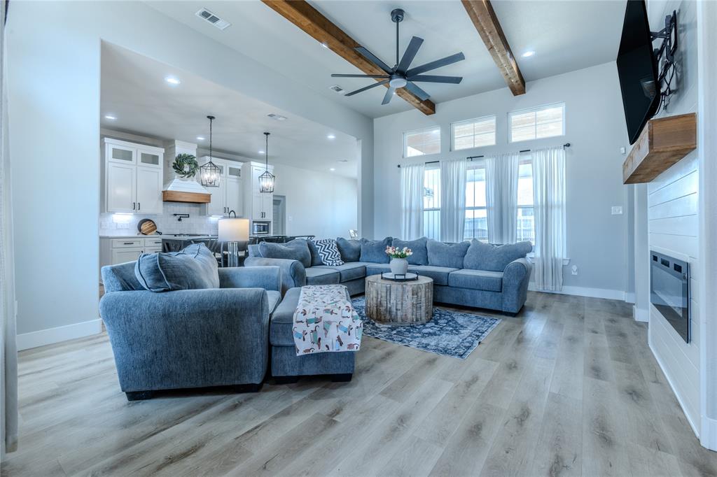 116 Indian Trails Road Riesel, TX 76682 - Photo 4 of 26 Gallery Image 4