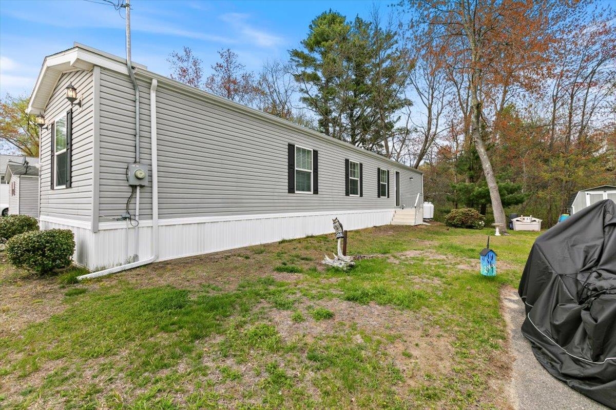 30 Kendall Pond Road, Unit 90 Derry, NH 03038 - Photo 22 of 25