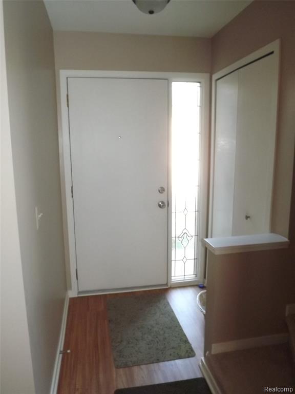 641 Ashley Circle, Unit 139 Rochester Hills, MI 48307 - Photo 2 of 14