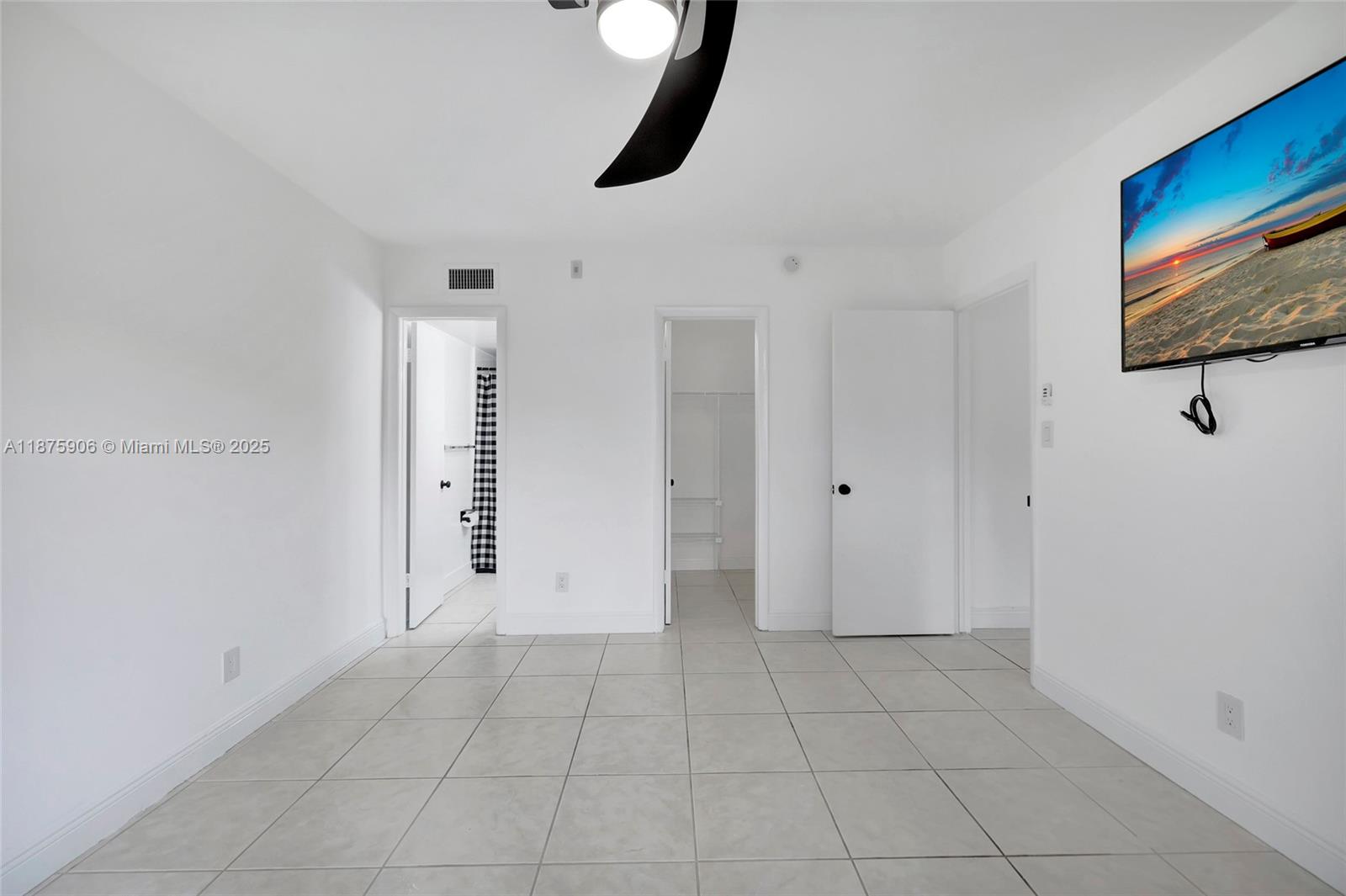 126 South Cypress Road, Unit 729 Pompano Beach, FL 33060 - Photo 11 of 21 a view of an empty room