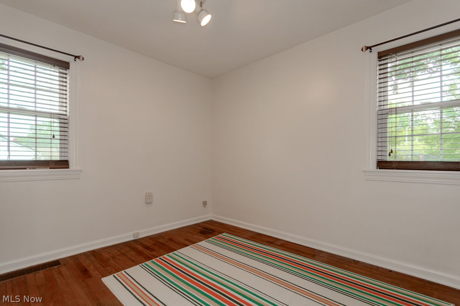 4855 Corduroy Road Mentor, OH 44060 - Photo 15 of 38