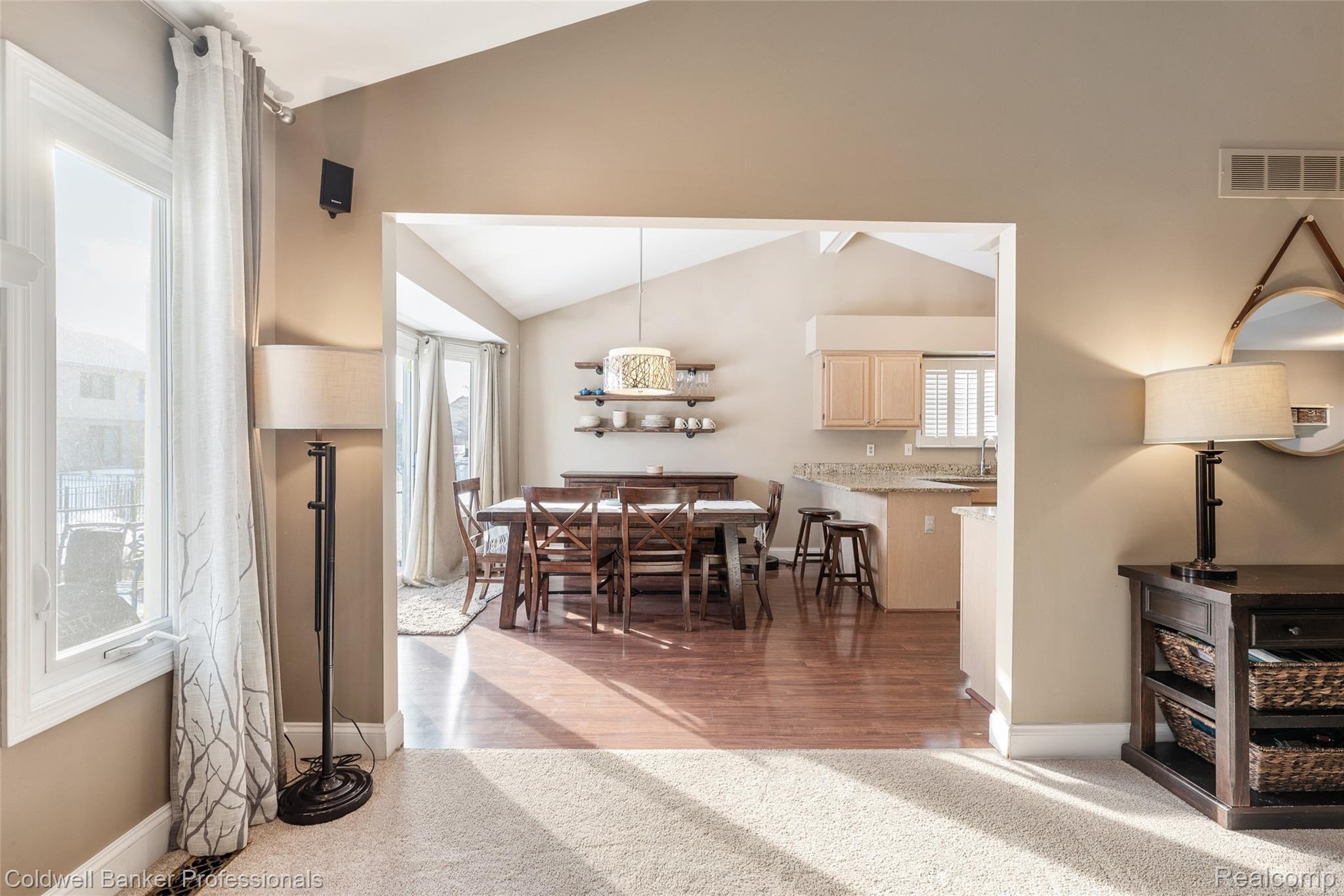 48228 Tilch Road Macomb, MI 48044 - Photo 9 of 44 DSC_4052.jpg