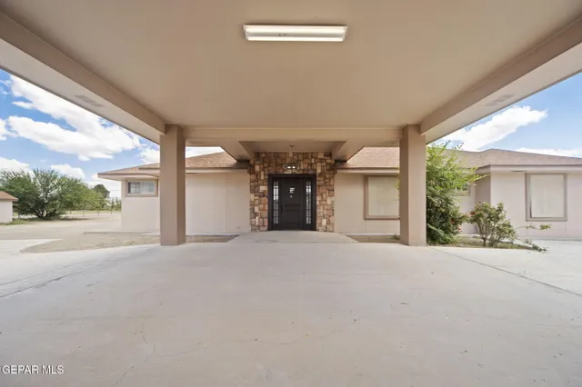 $599,900 | 730 Strawberry Lane, El Paso, TX 79932