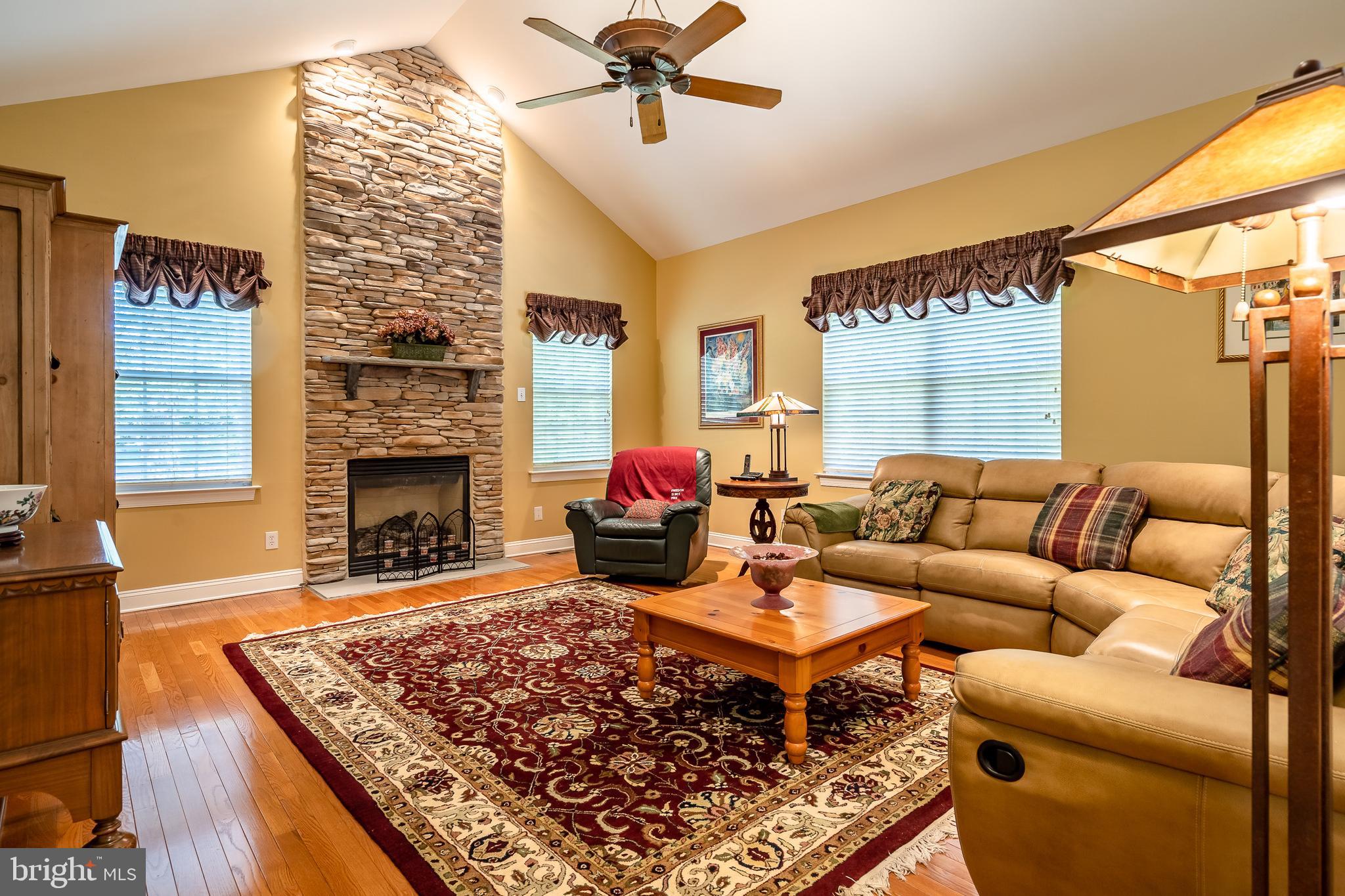 172 Durham Road Newtown, PA 18940 - Photo 18 of 42 Family Room w/ Cathedral Ceiling