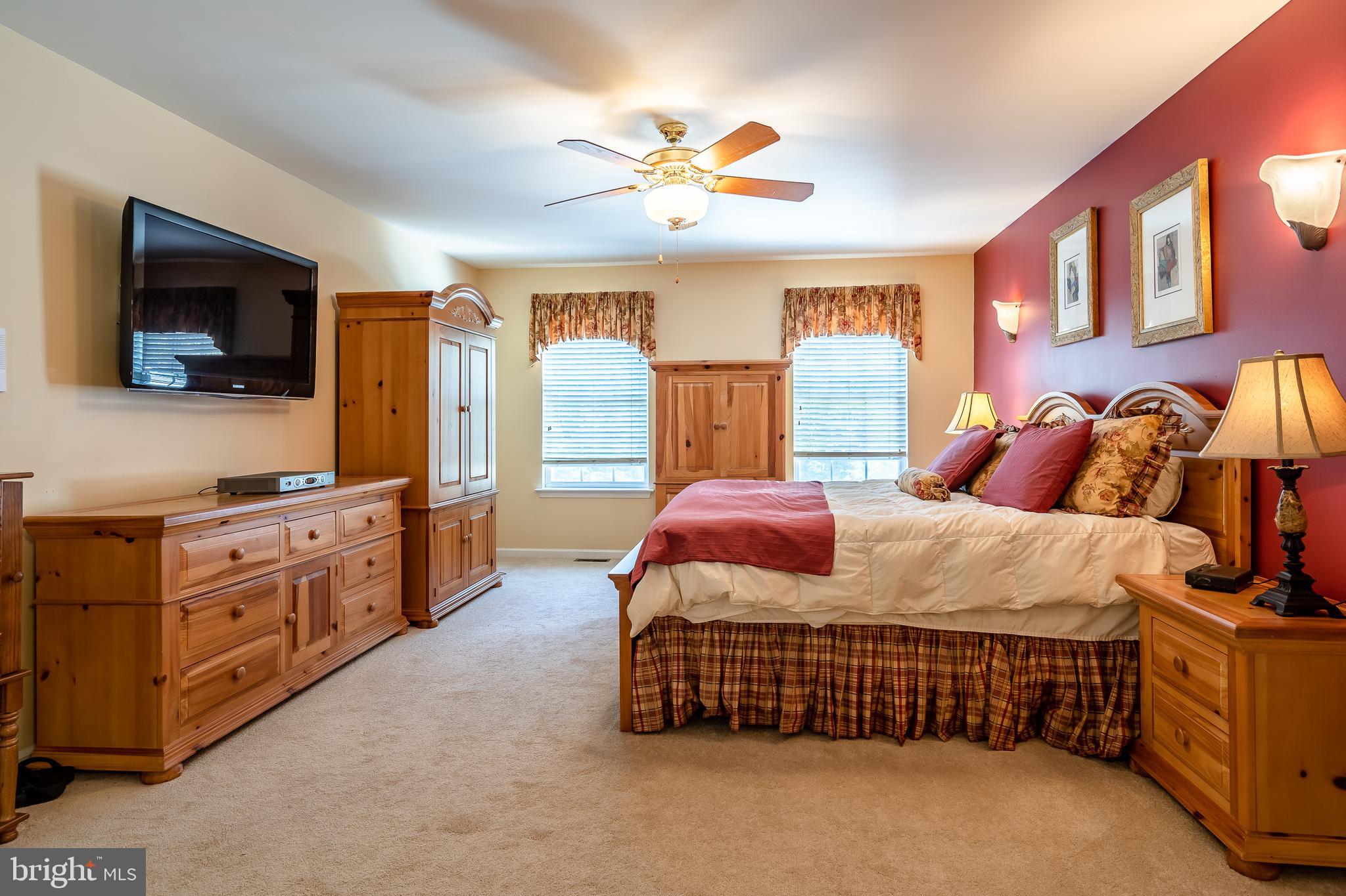 172 Durham Road Newtown, PA 18940 - Photo 24 of 42 Main Bedroom Suite