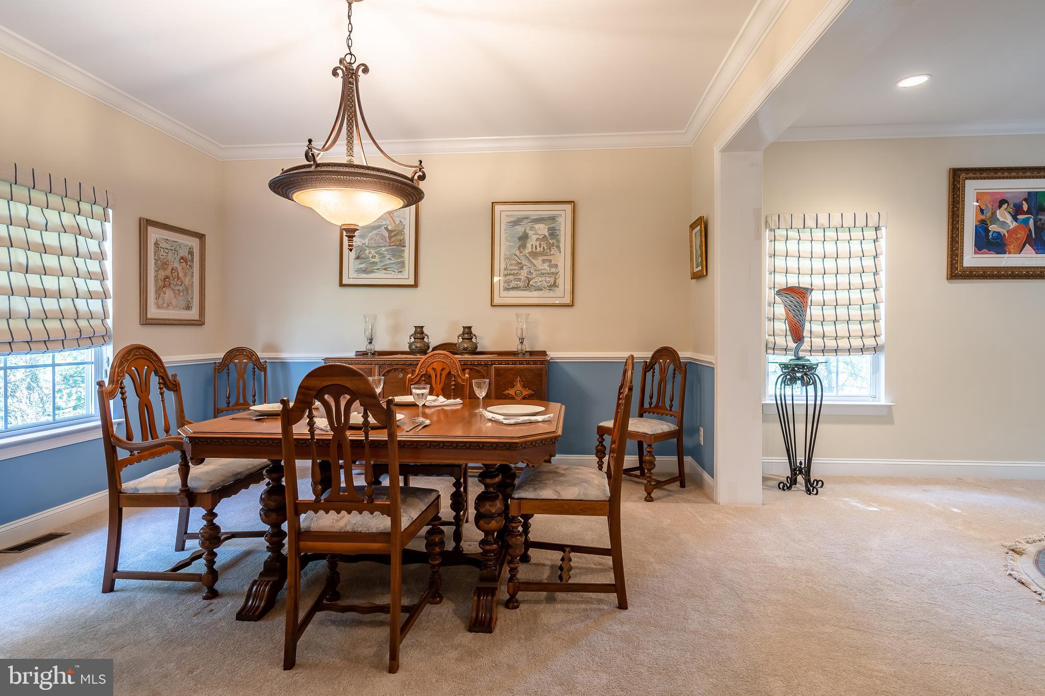 172 Durham Road Newtown, PA 18940 - Photo 8 of 42 Dining Room w/ Large Entry