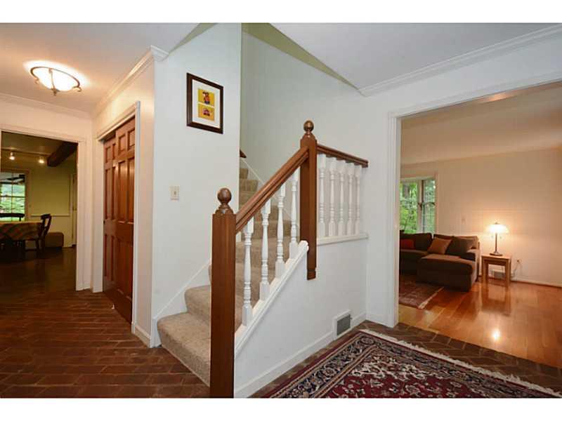308 Wildberry Road Fox Chapel, PA 15238 - Photo 3 of 24 Entry/Foyer. Generous entry