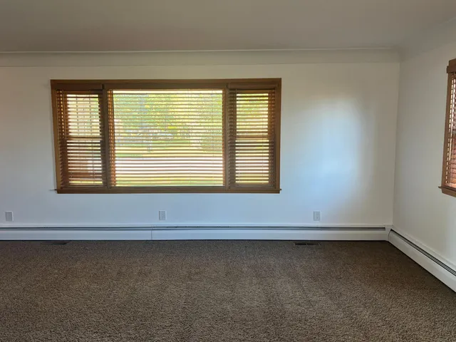 $239,900 | 306 East 5th Street North, Truman, MN 56088