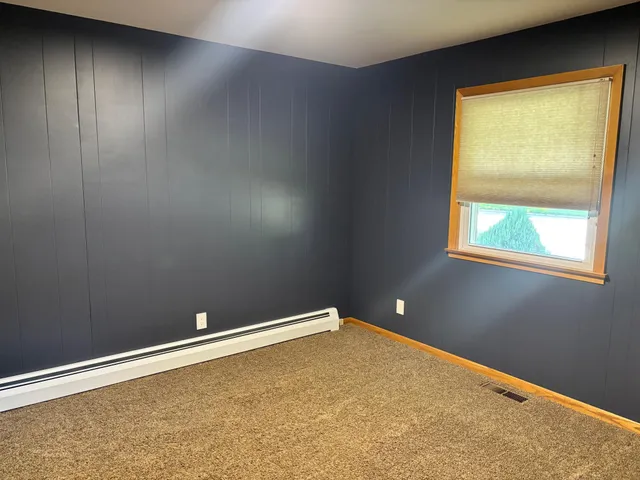 $239,900 | 306 East 5th Street North, Truman, MN 56088