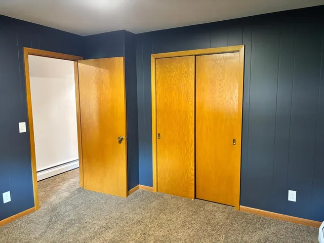 $239,900 | 306 East 5th Street North, Truman, MN 56088