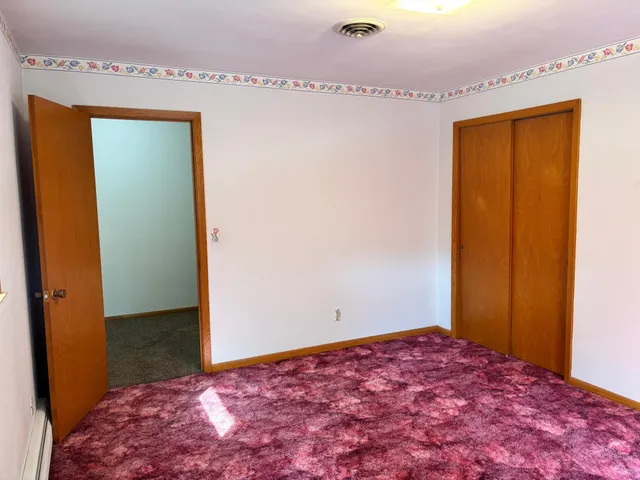 $239,900 | 306 East 5th Street North, Truman, MN 56088