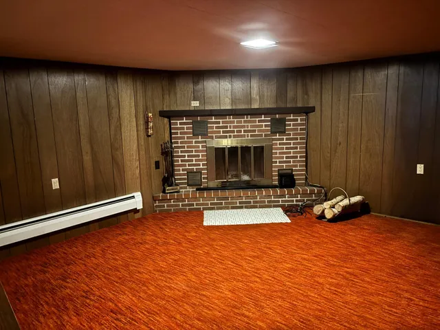 $239,900 | 306 East 5th Street North, Truman, MN 56088