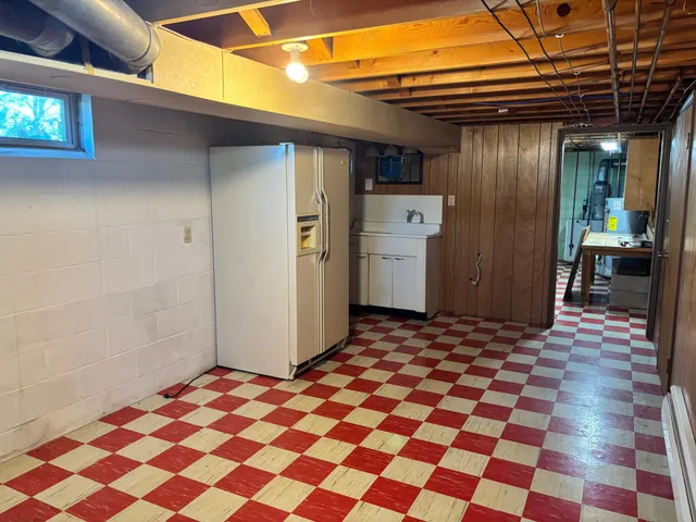 $239,900 | 306 East 5th Street North, Truman, MN 56088