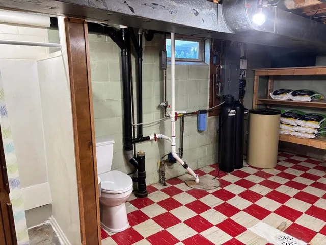 $239,900 | 306 East 5th Street North, Truman, MN 56088