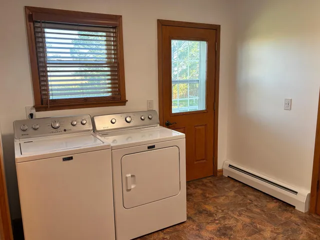 $239,900 | 306 East 5th Street North, Truman, MN 56088