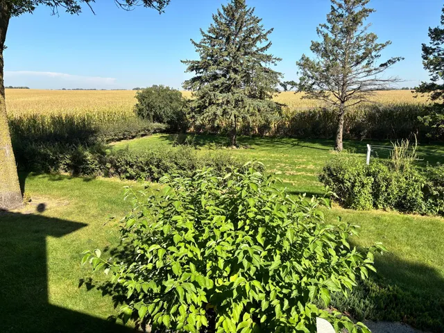 $239,900 | 306 East 5th Street North, Truman, MN 56088