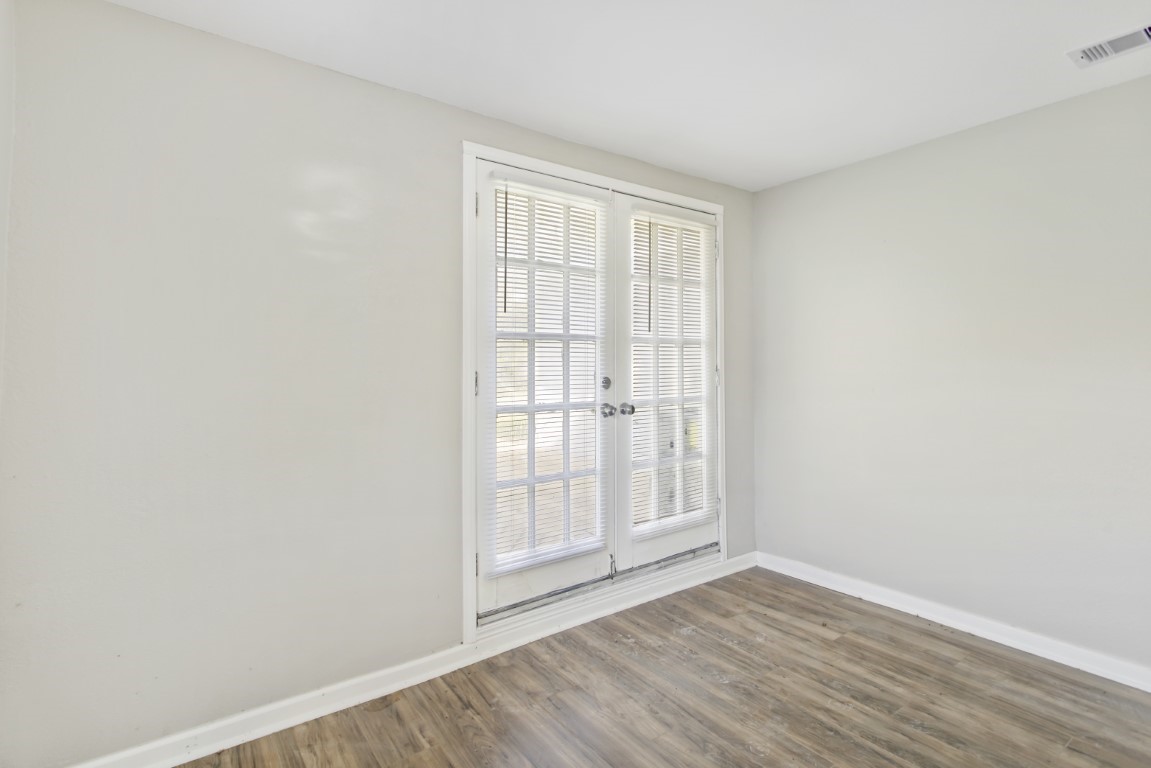 208 Preston Street La Marque, TX 77568 - Photo 14 of 34