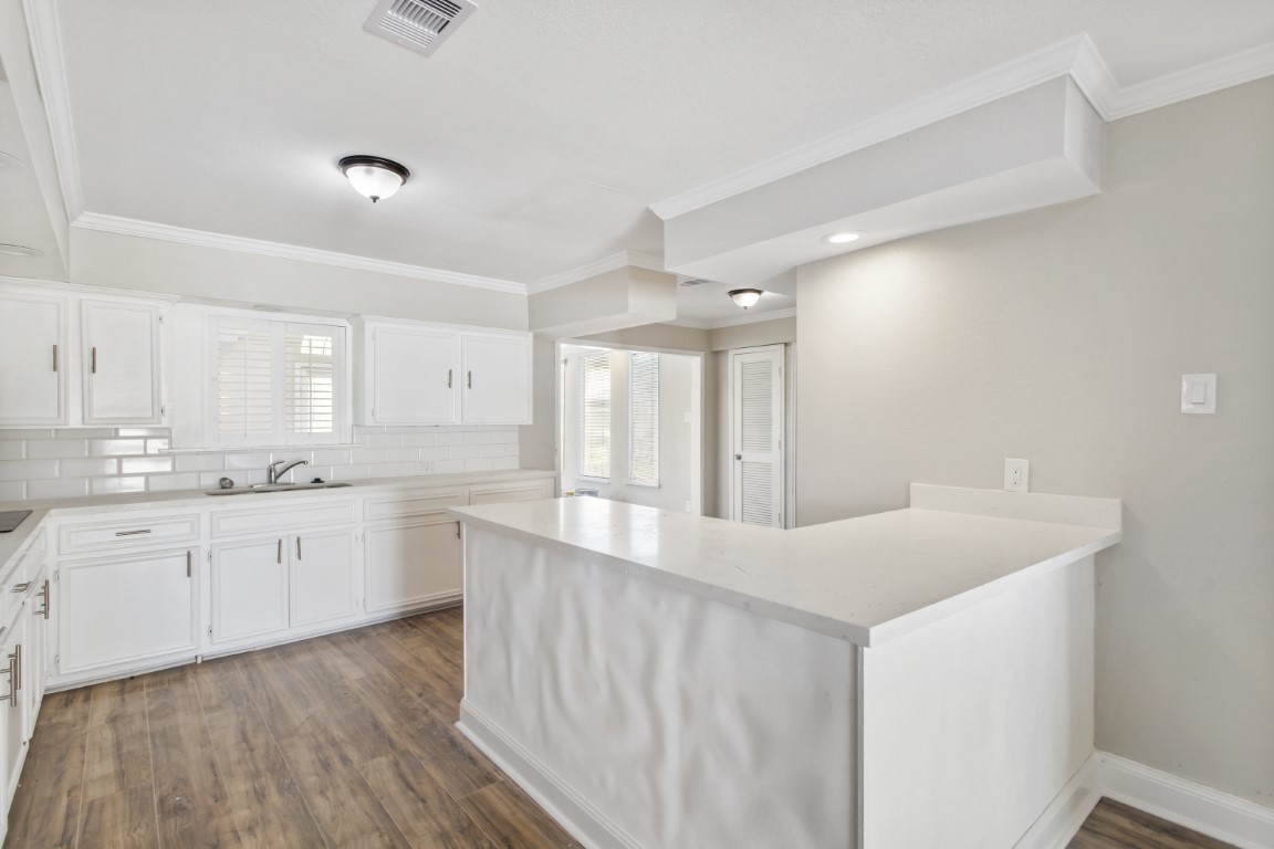 208 Preston Street La Marque, TX 77568 - Photo 15 of 34